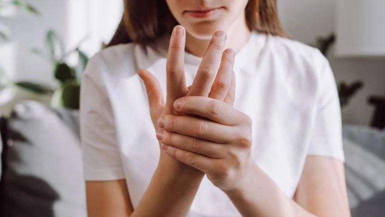 <h1>6 Gründe, warum Ihre Gelenke trotz Schmerzmitteln und Therapien immer steifer werden</h1>
